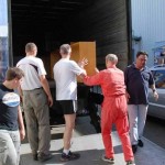 Alles muss auf den LKW